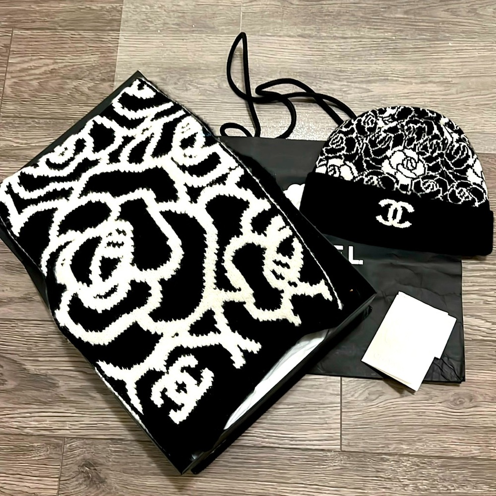 Chanel Beanie and scarf